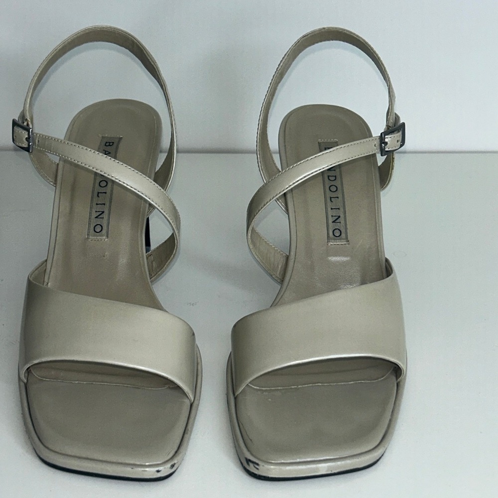 Bandolino Womens Slingback Heels Pearl Gray Square Toe Size 7.5M Block Heel